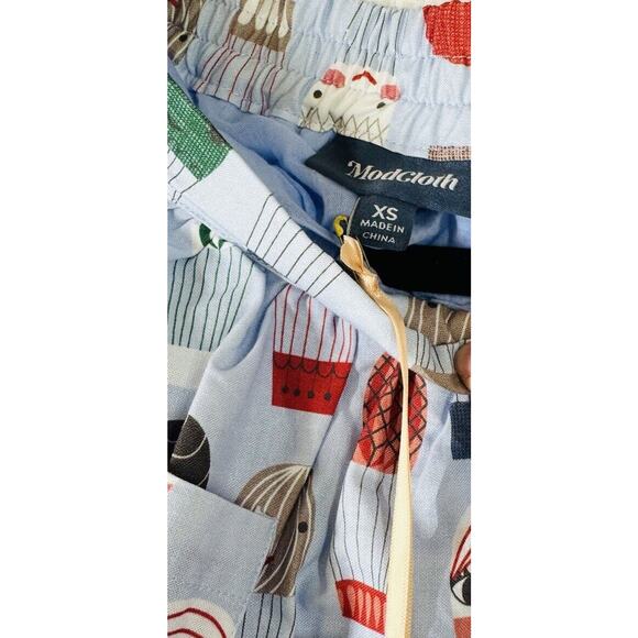 Modcloth Smiling Hot Air Balloon Skirt Cotton Size XS Novelty Graphic Print - Picture 8 of 11